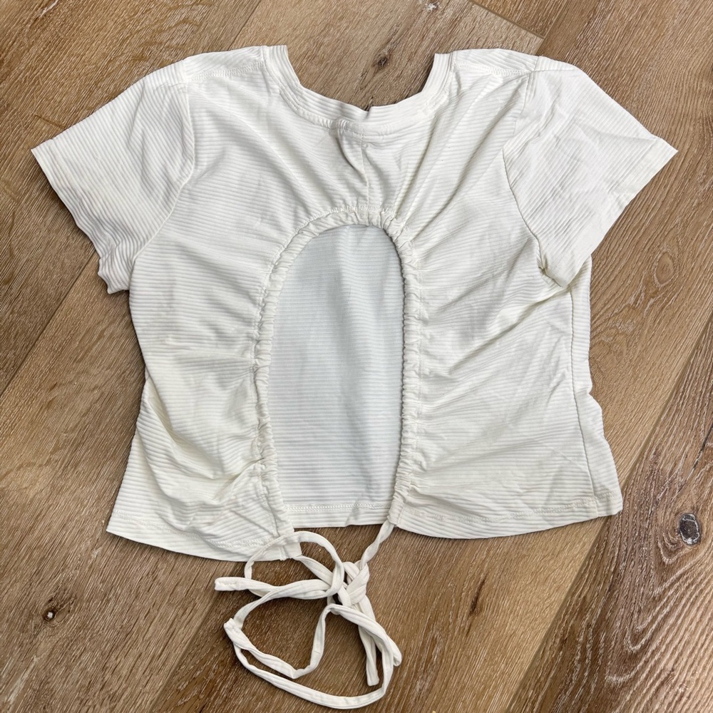 Calia short sleeve ribbed open back workout shirt